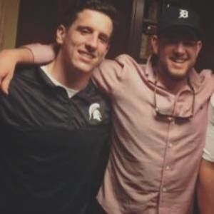 Meet your Posher, Aj